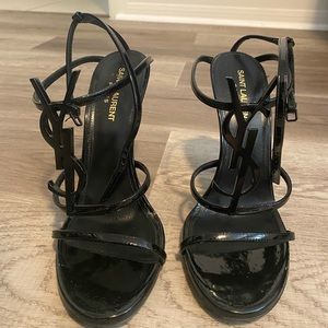 YSL Heels Size 39 (9)